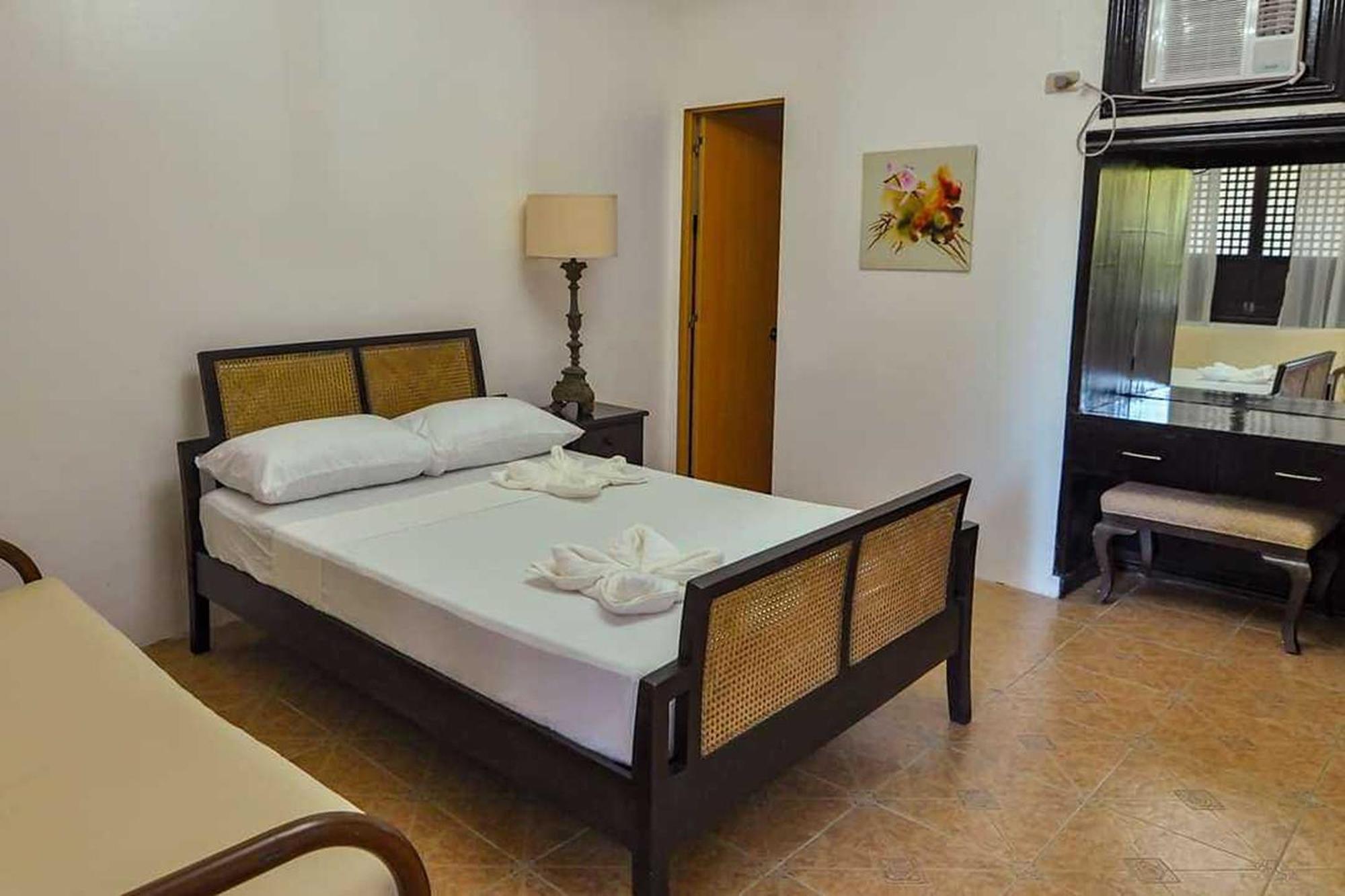 Grand Villa Laguna Bay Exterior foto